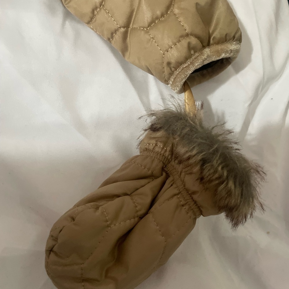 UGG Tan Quilted Kids Footie - Picture 10 of 16